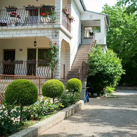 Dani Apartament Malinska